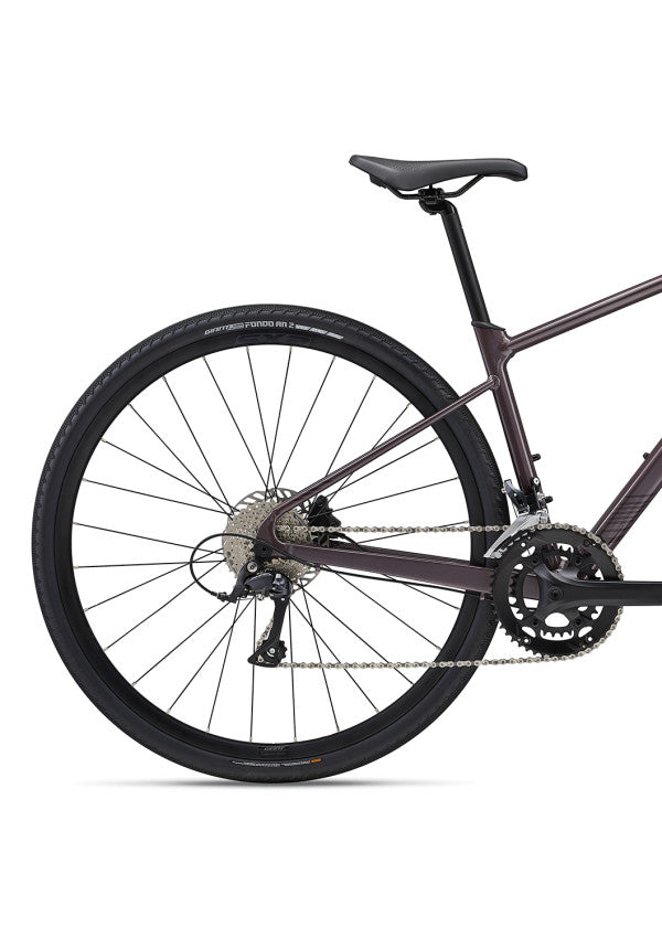 Thrive 2 2023 Charcoal Plum lifestyle