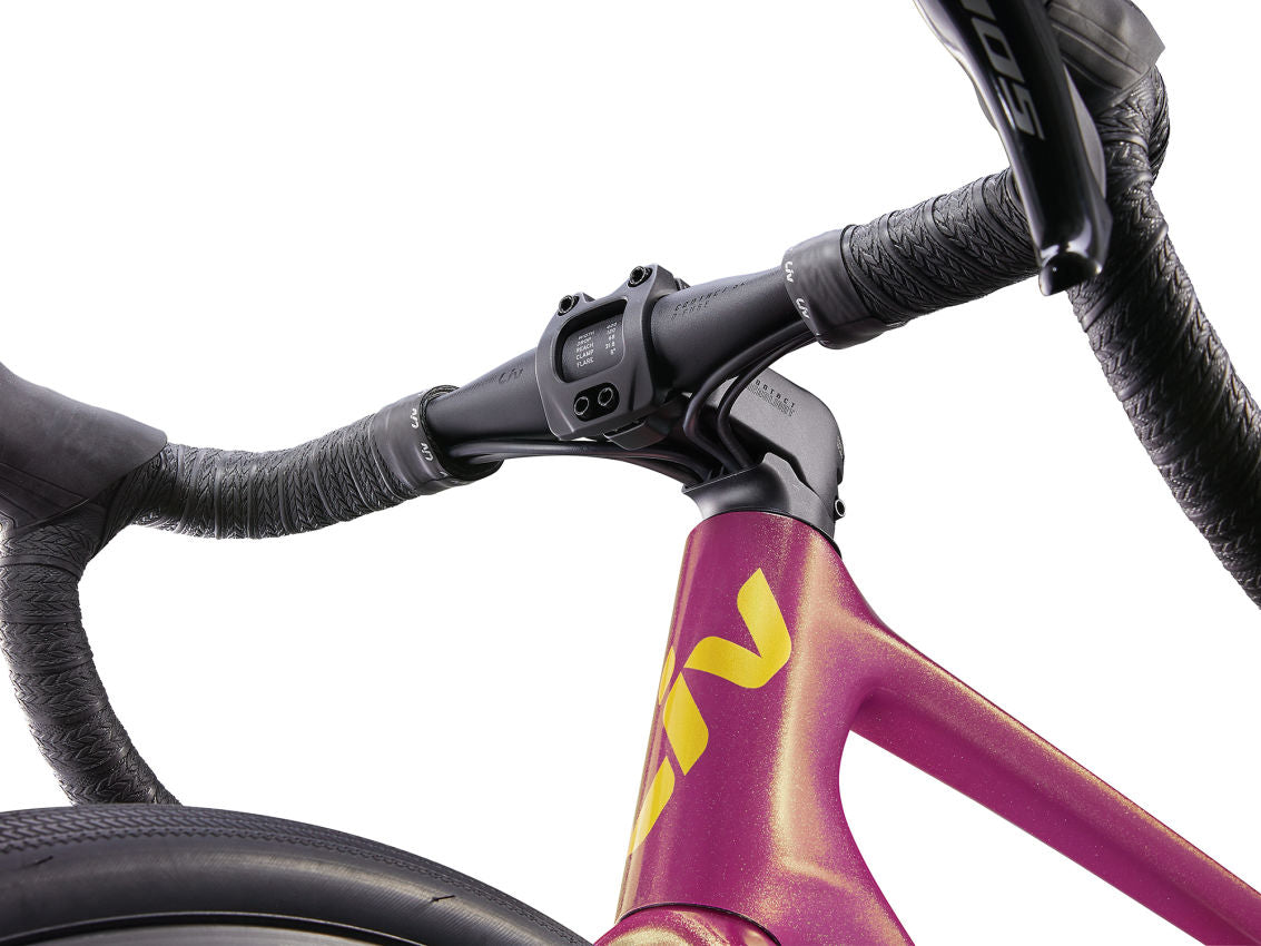 GL012 Detail D2