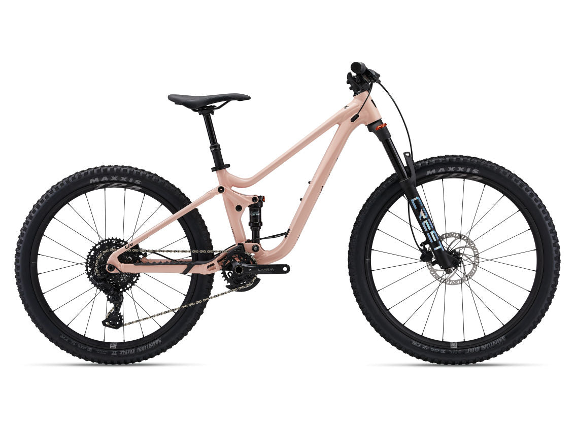 Faith Liv 2025 Radiant Pink - Side